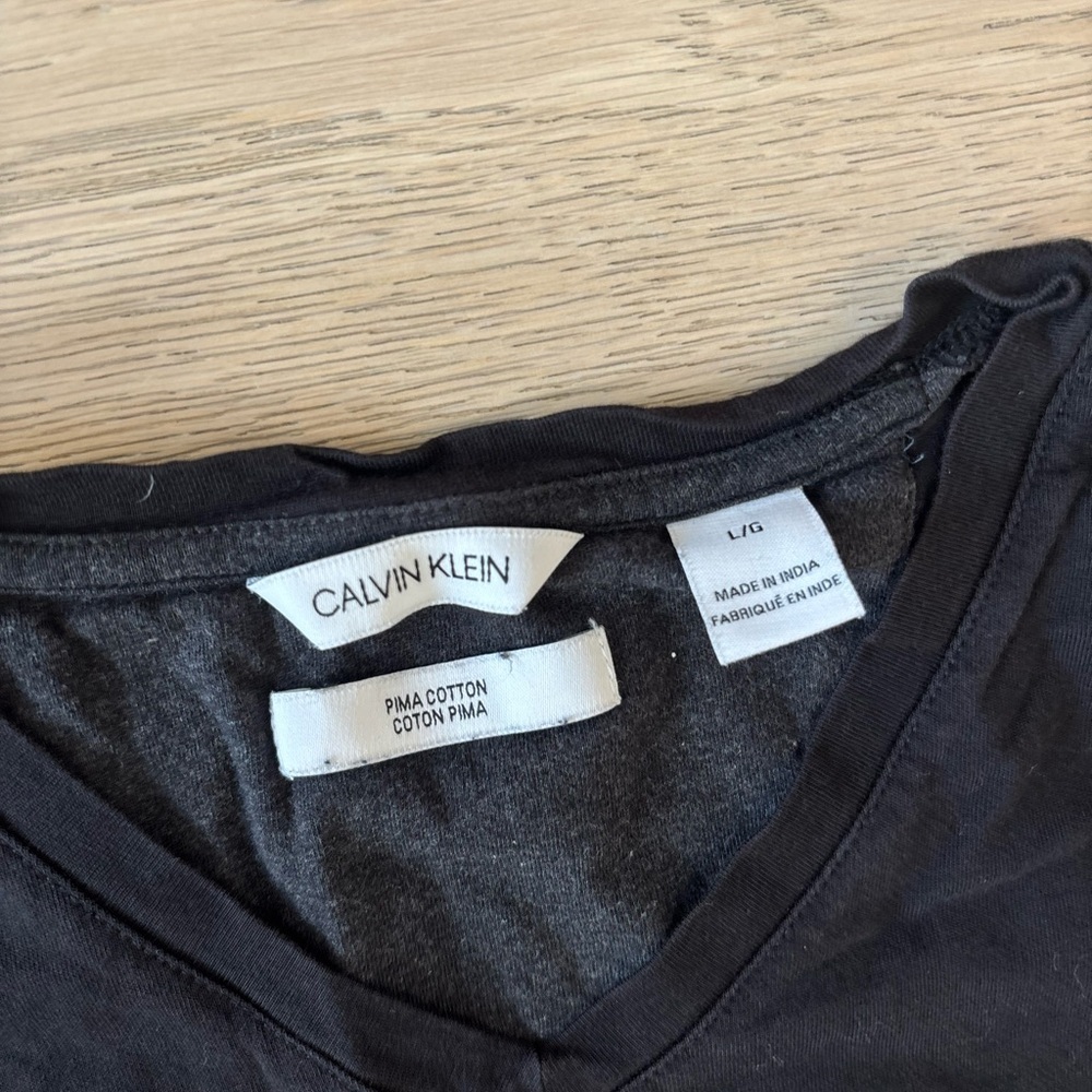 Calvin Klein Men's Charcoal Tee - Picture 2 of 3